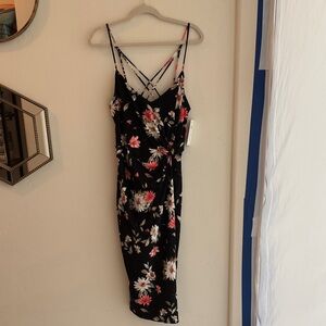 Nine Britton Black Floral Midi Dress